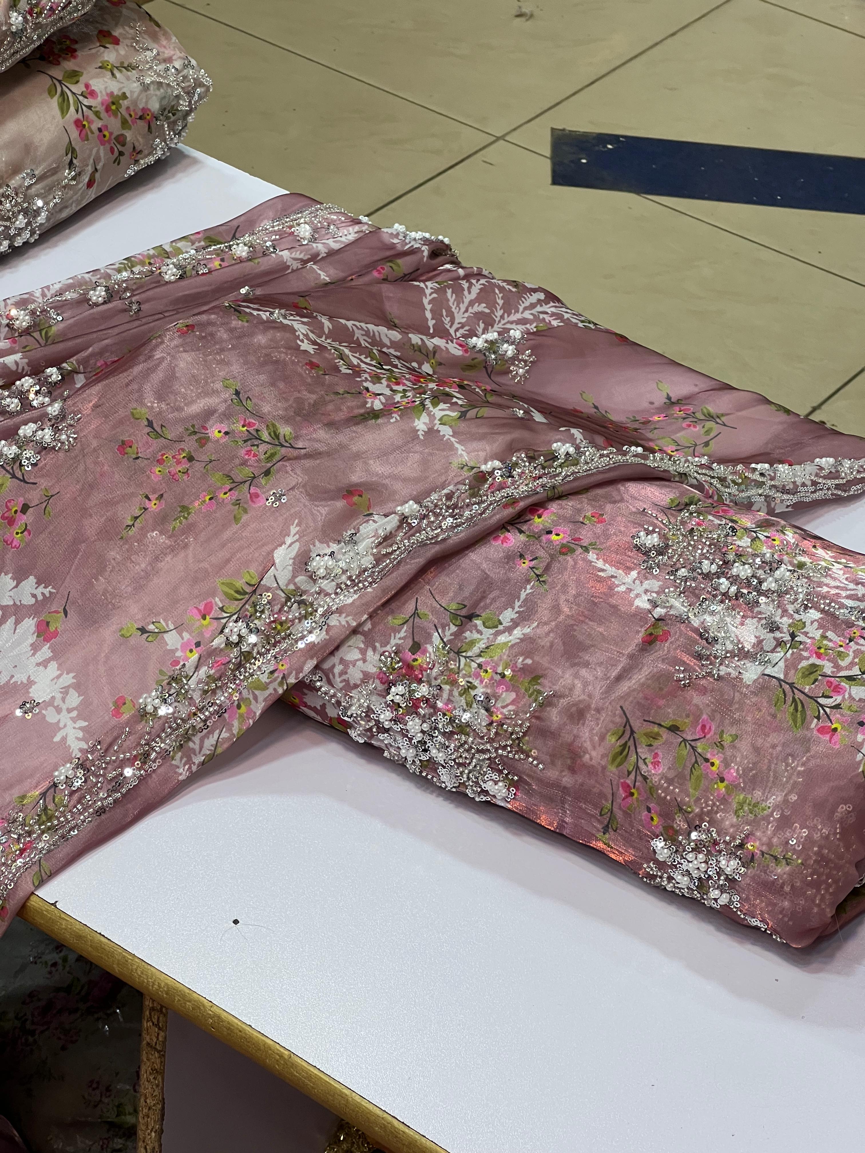 ✨ Lava Silk Cutdana 3pc Suit