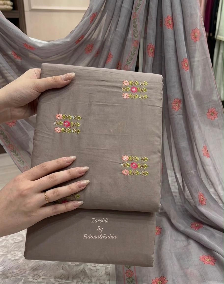 Pure lawn embroided suits 3pc with chiffon dopatta