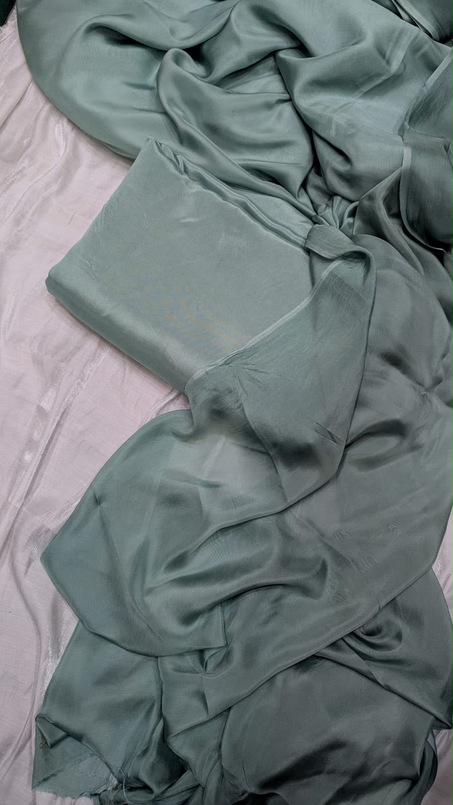 Russian Silk 3 pc suits with Medium Silk Dupatta