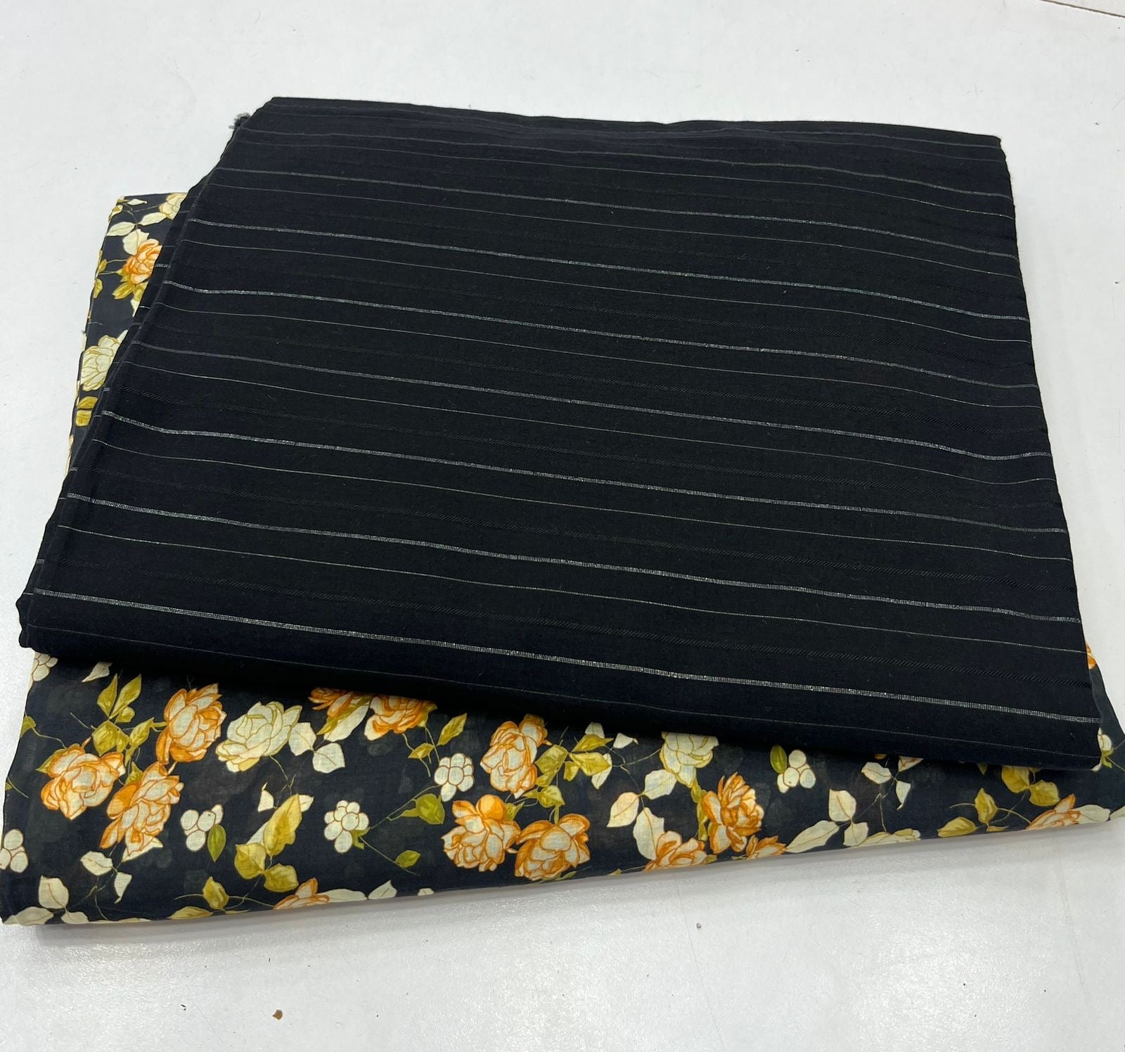 Barosha Self Lawn 2-Piece Set