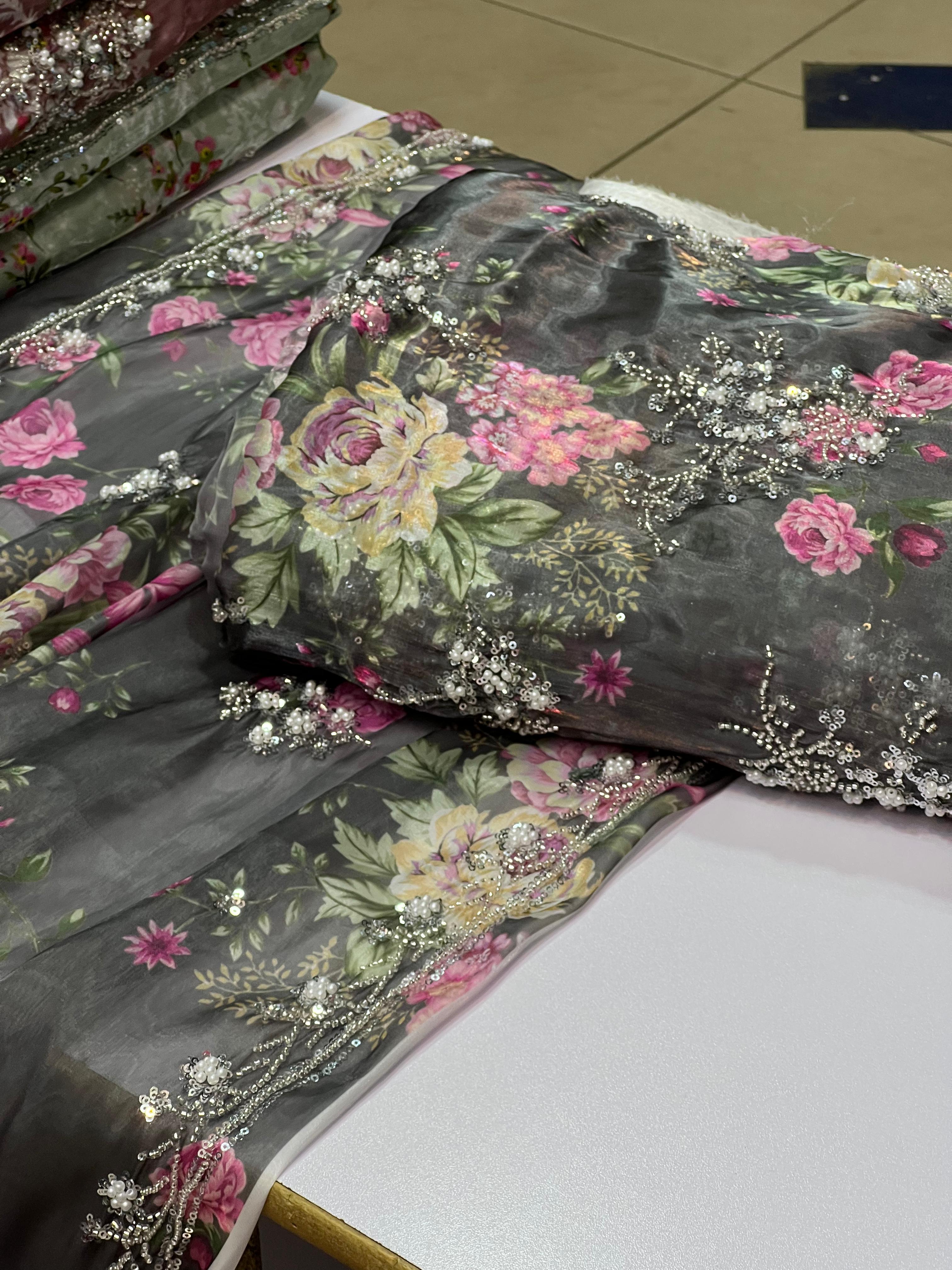 ✨ Lava Silk Cutdana 3pc Suit