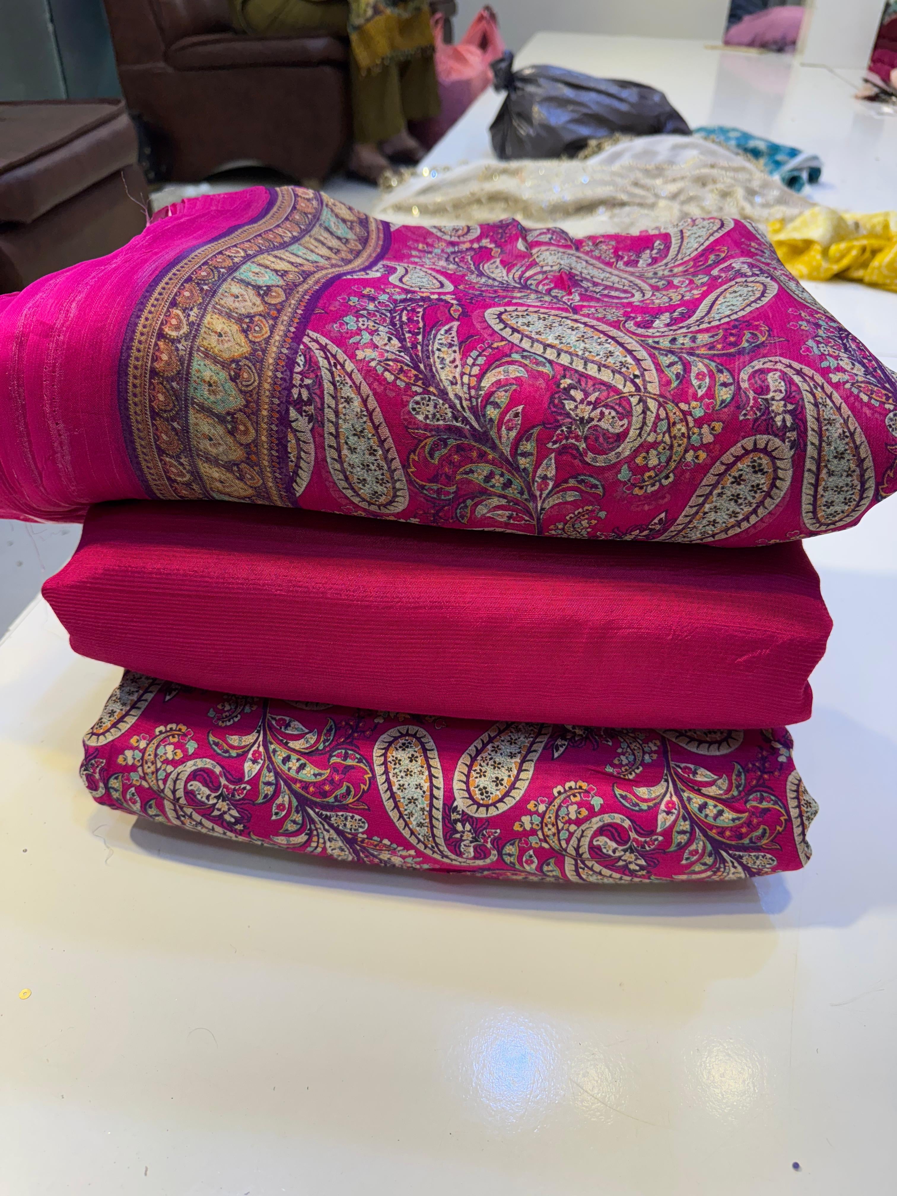 👗 Printed Rowsilk 3pc Suit with Chiffon Dupatta