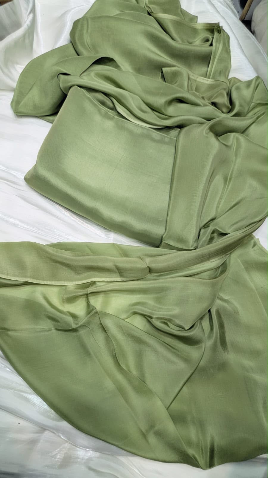 Russian Silk 3 pc suits with Medium Silk Dupatta