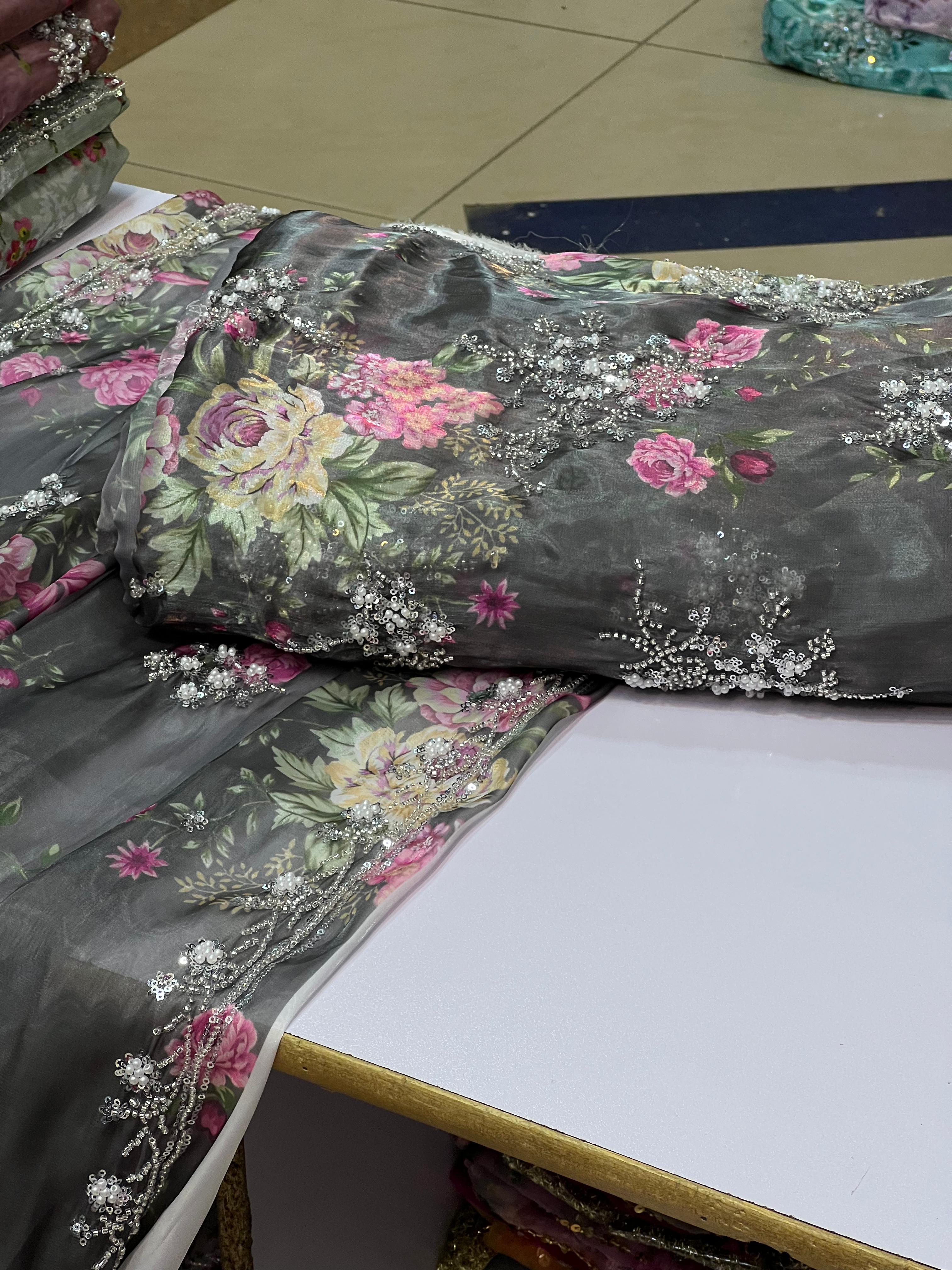 ✨ Lava Silk Cutdana 3pc Suit