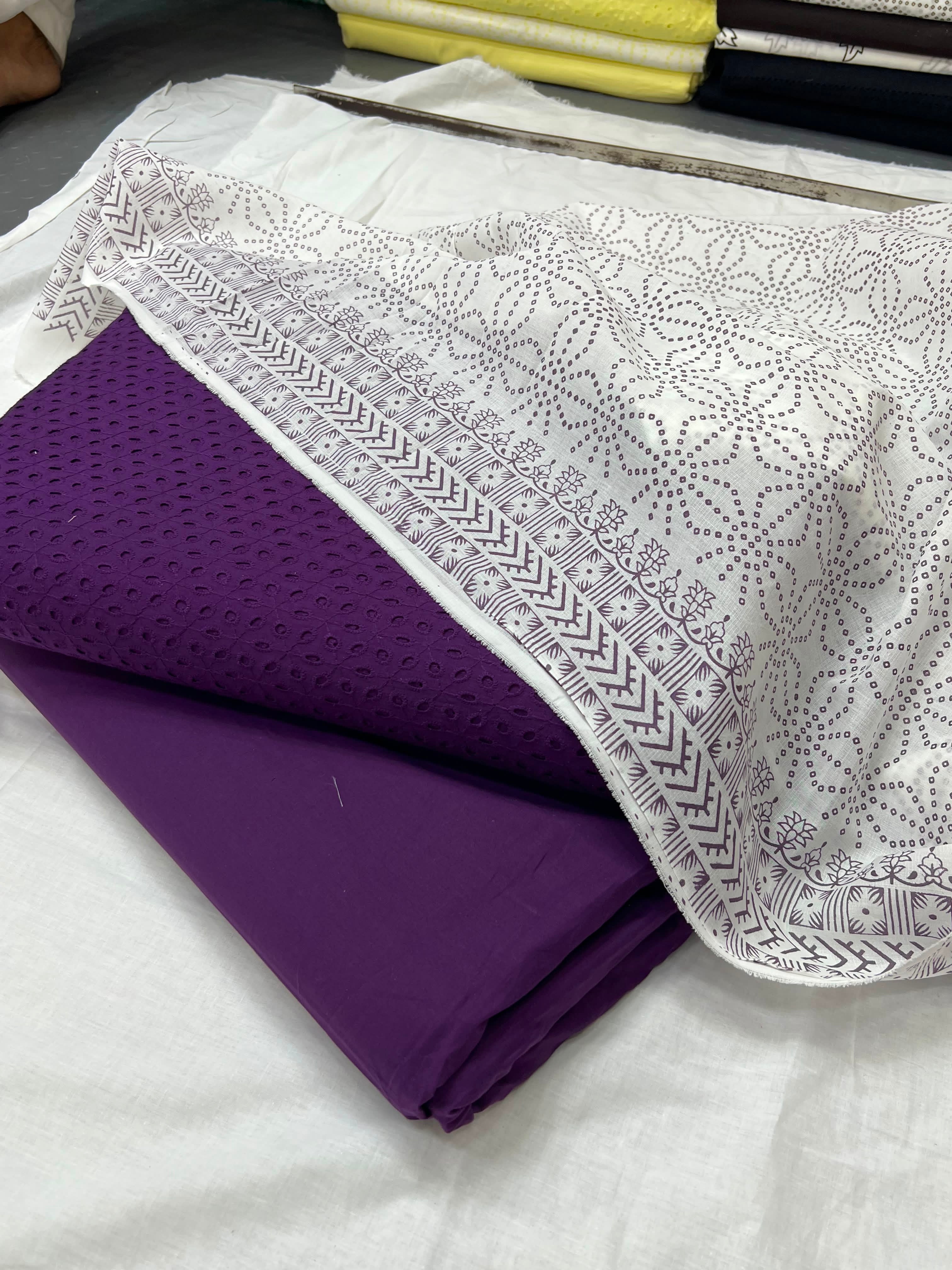 Chikenkari suits lawn 3pc