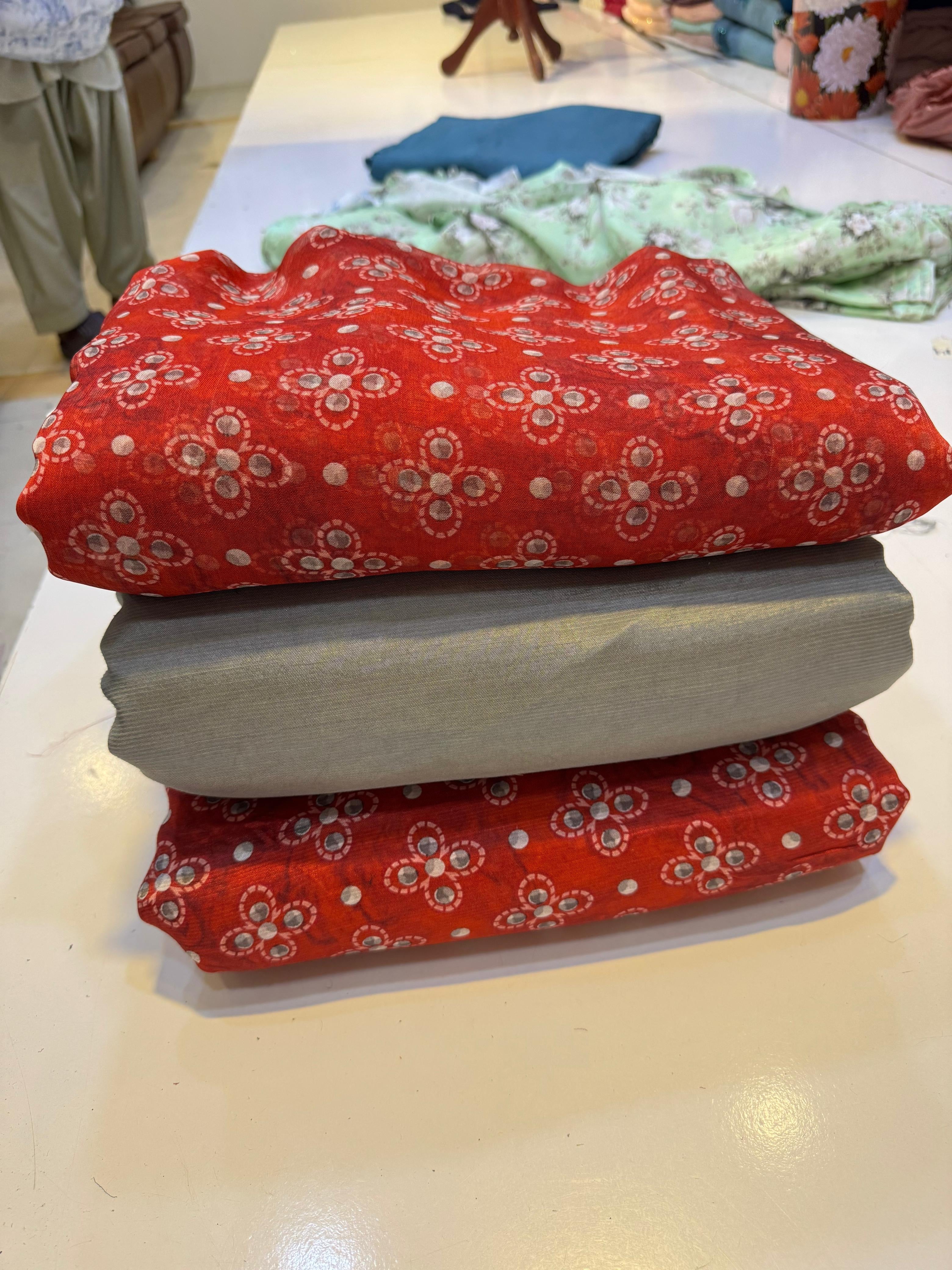 👗 Printed Rowsilk 3pc Suit with Chiffon Dupatta