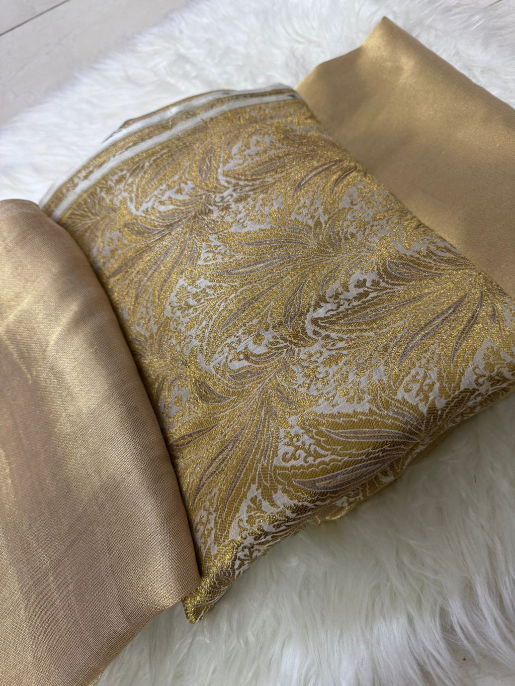 👑 Pure Atlas Banarsi 3pc Suit — Grace in Every Thread