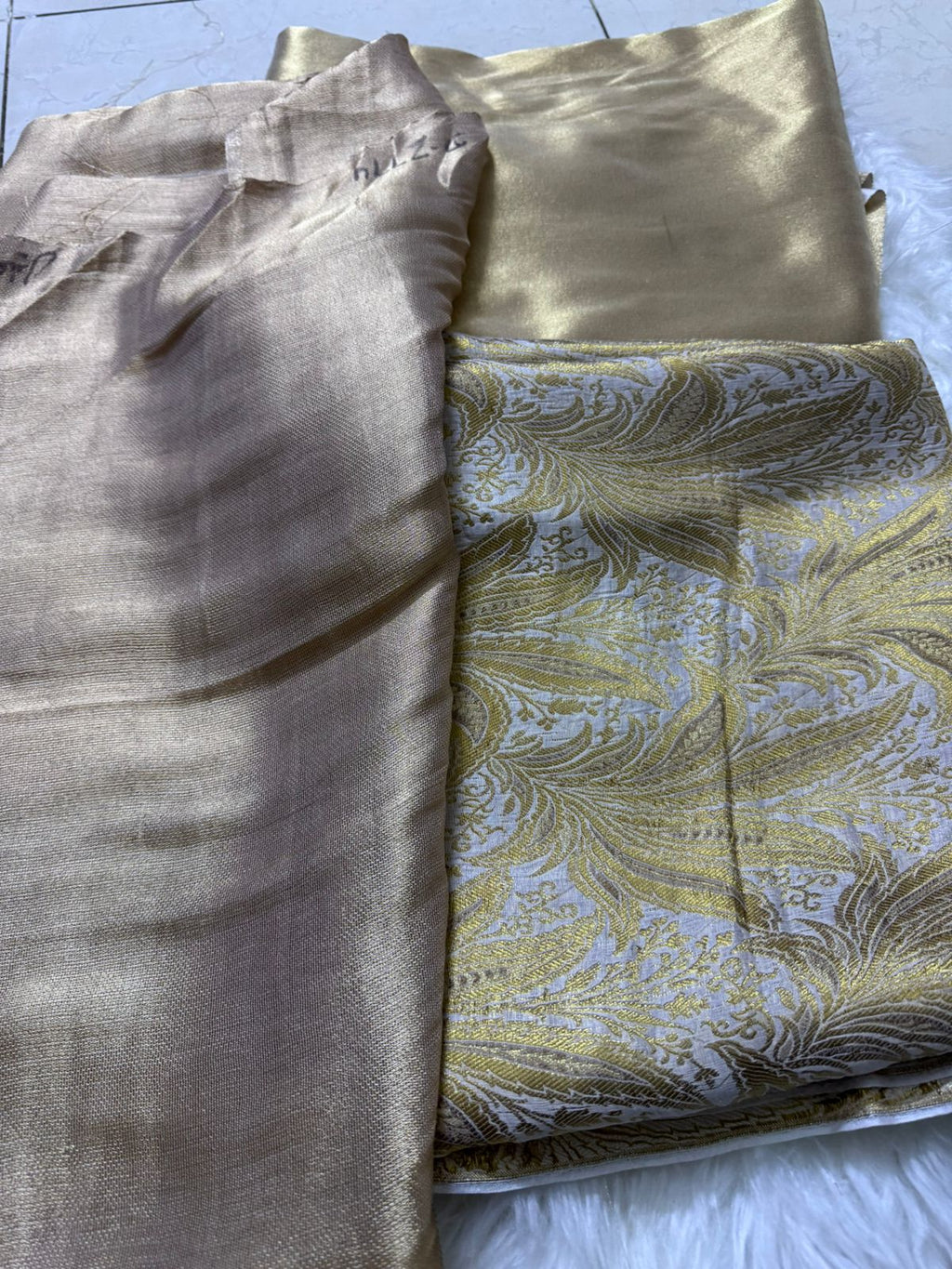 👑 Pure Atlas Banarsi 3pc Suit — Grace in Every Thread