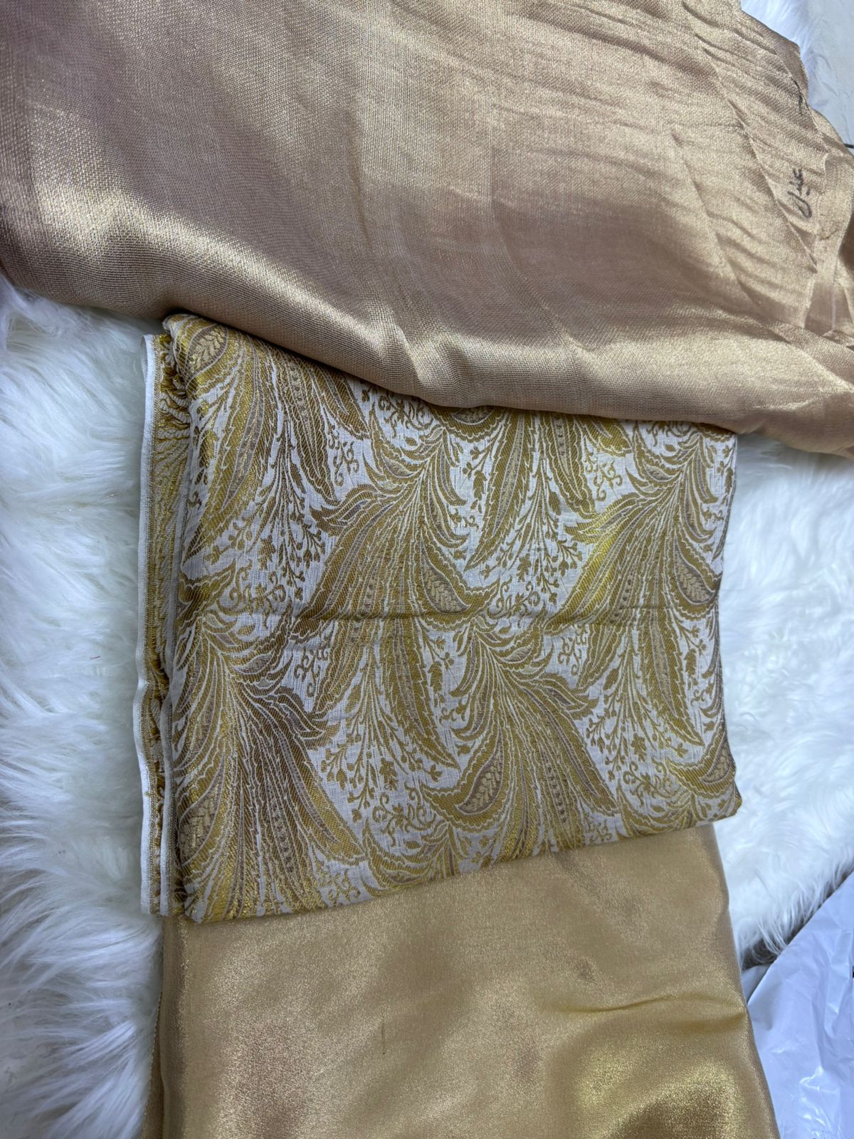 👑 Pure Atlas Banarsi 3pc Suit — Grace in Every Thread