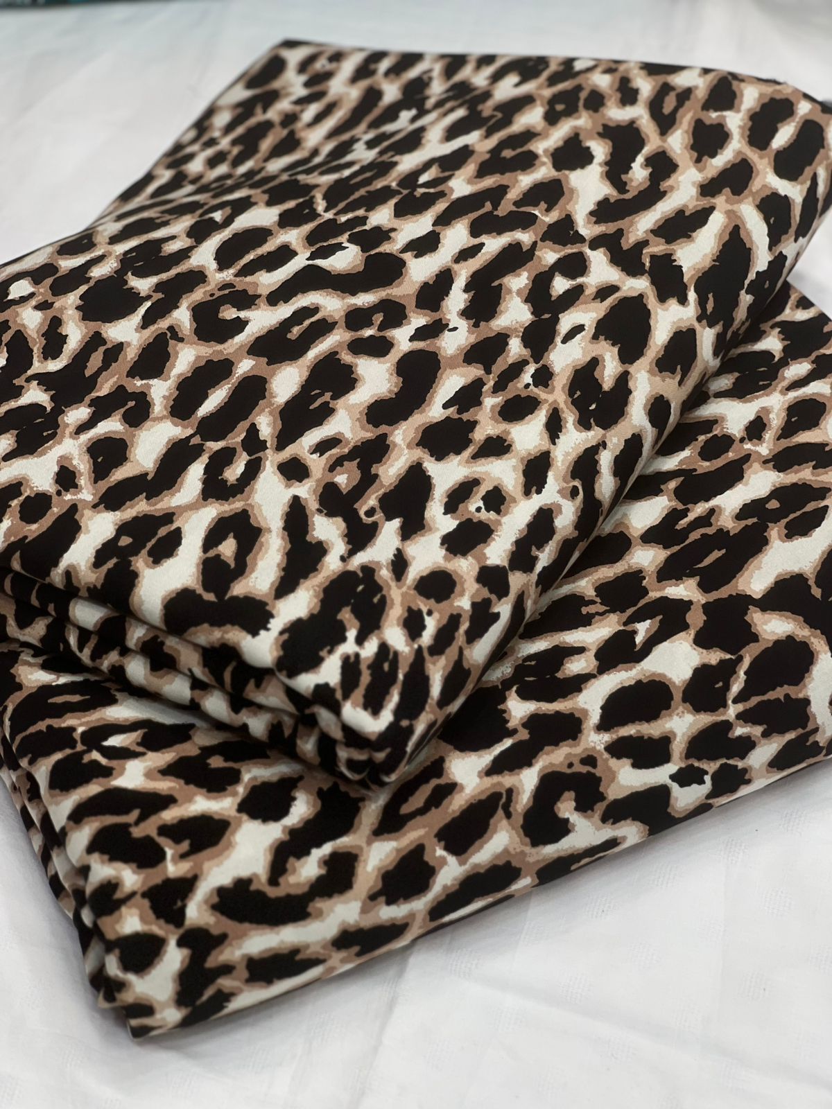 🌼 New Arrival — Original China Stone Boski Lelan Printed 2pc Suit