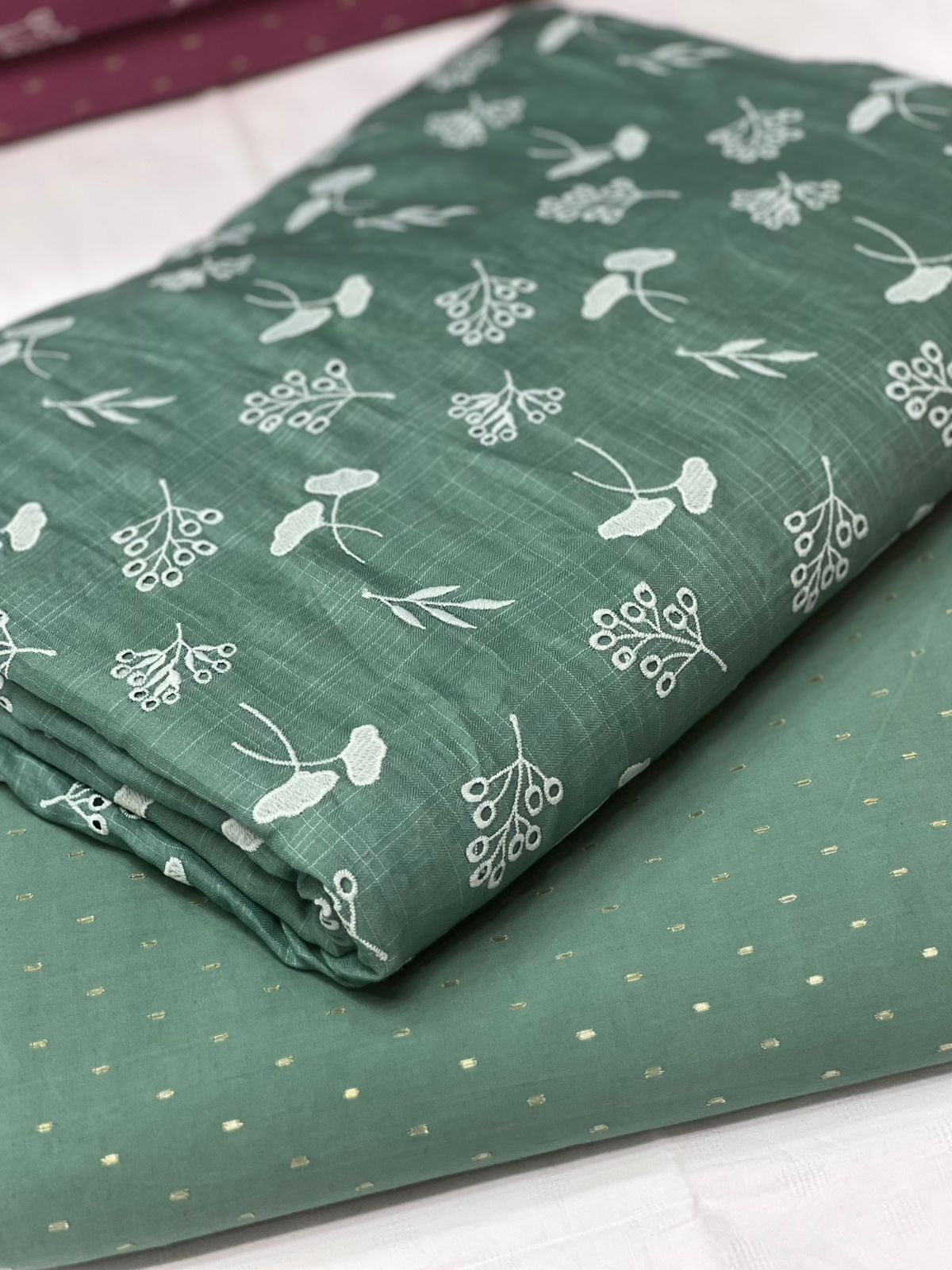 🌸 New Arrival — Pure Irish Lawn Chicken 2pc Suit