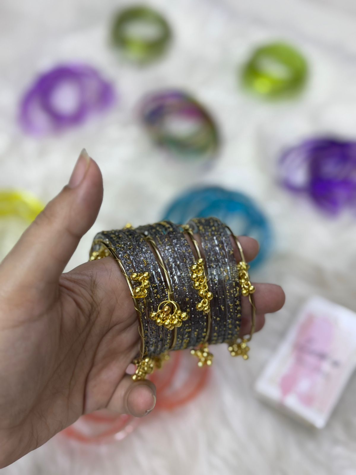 Orignal pakistani raindrop bangles size 2.6
for details see below