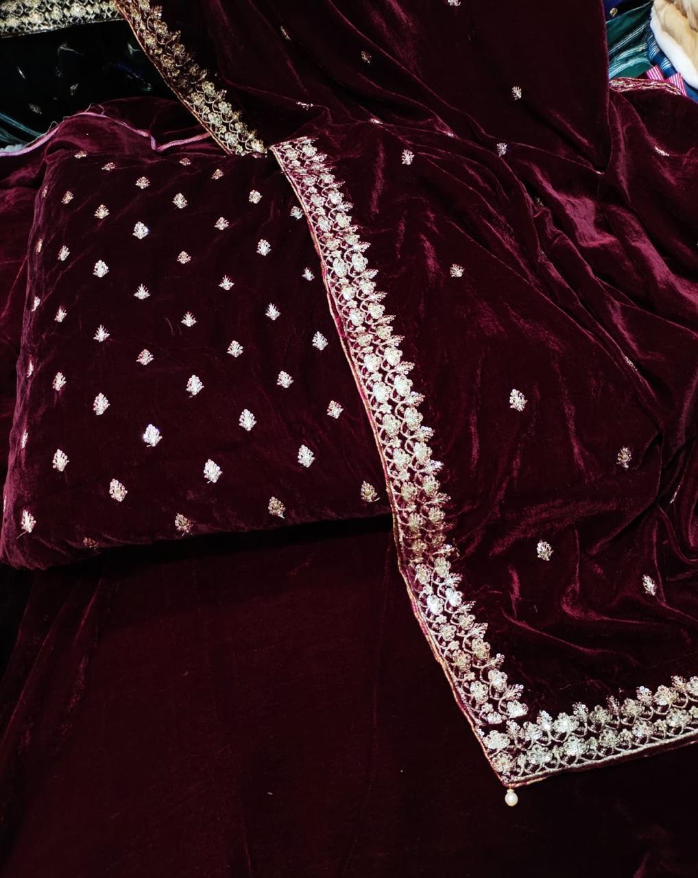 👑 Velvet Embroidered 3pc Suit