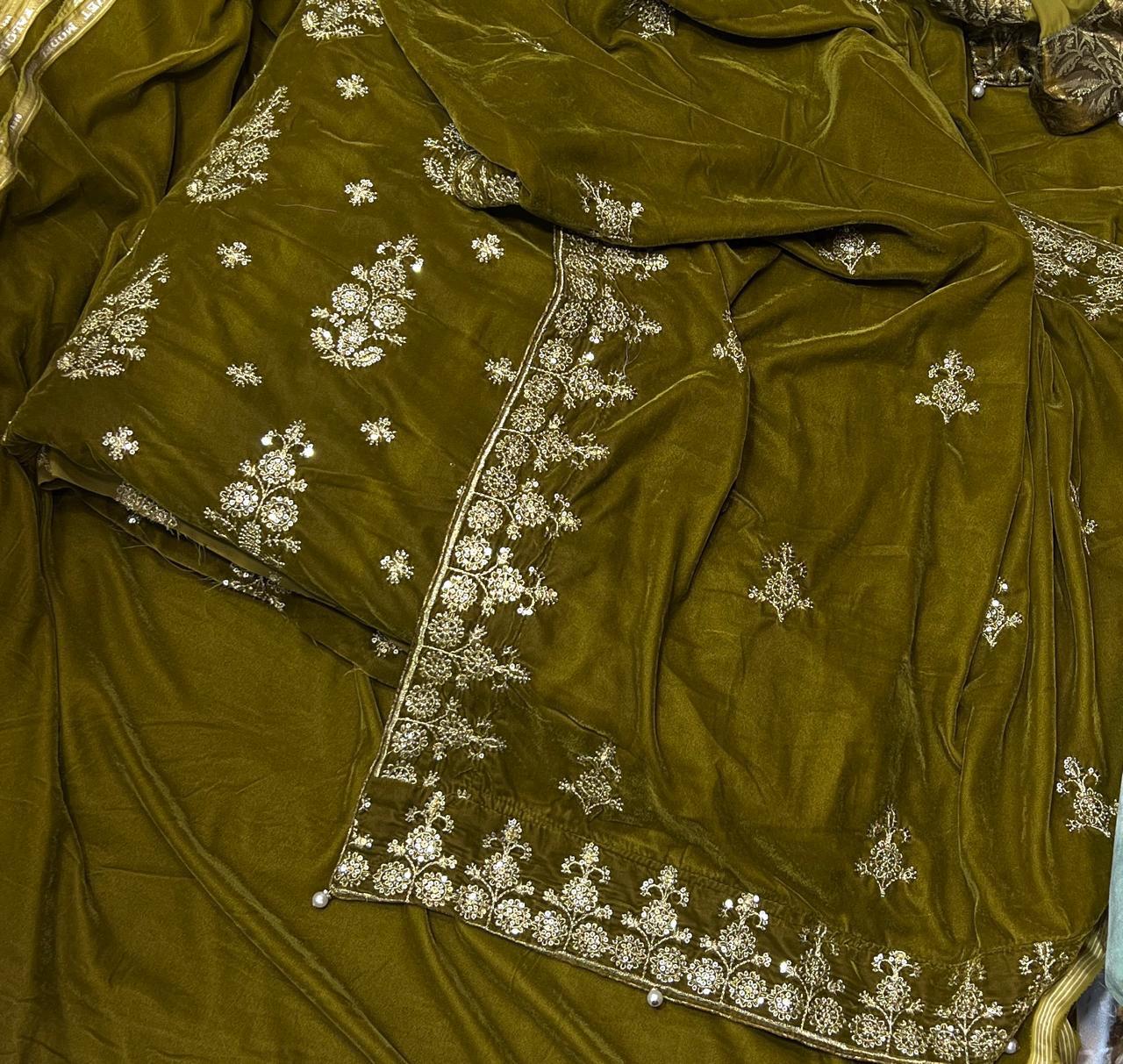 👑 Velvet Embroidered 3pc Suit