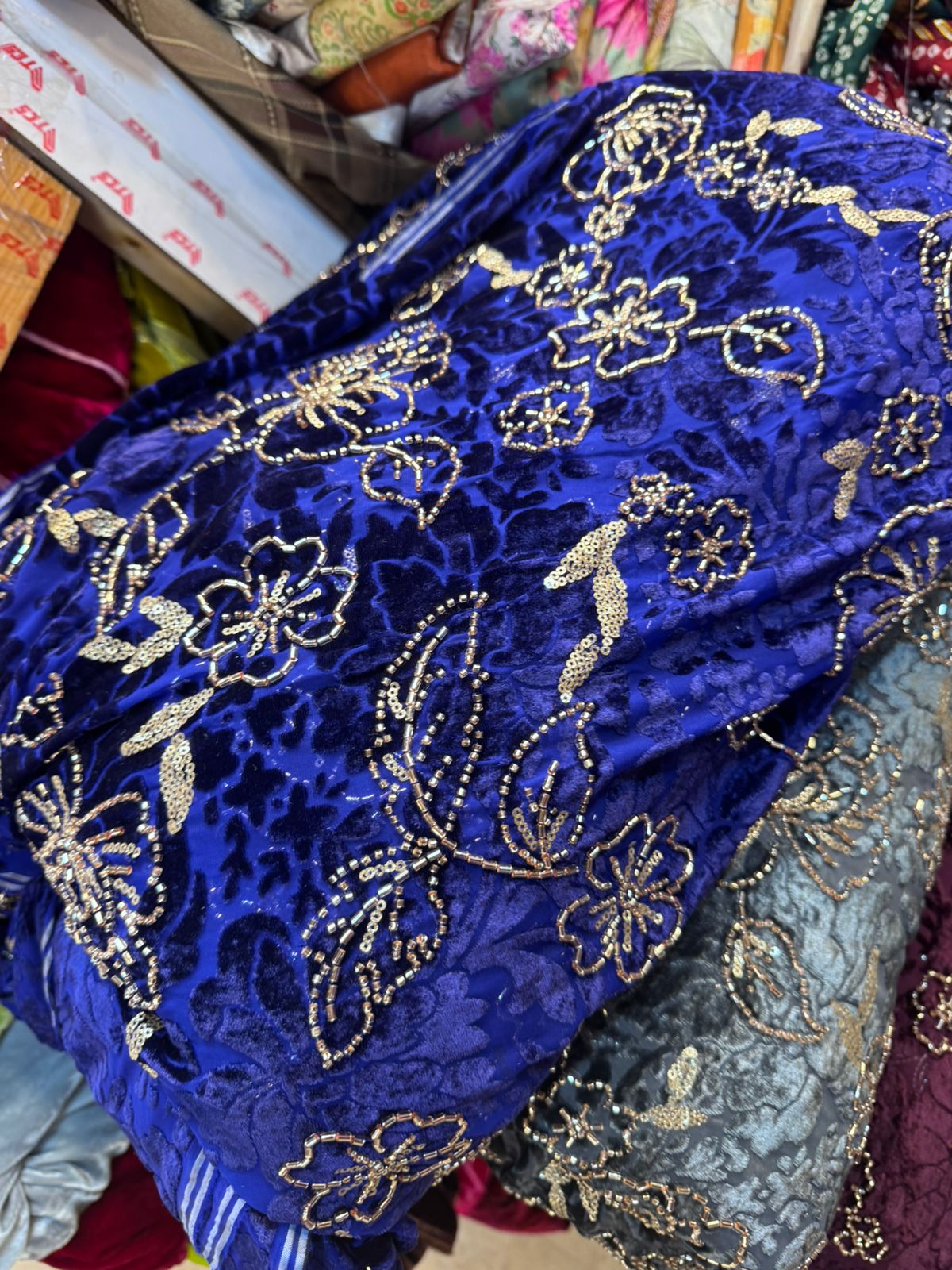 💎 Pure French Palachi with Crystal Cutdana Work