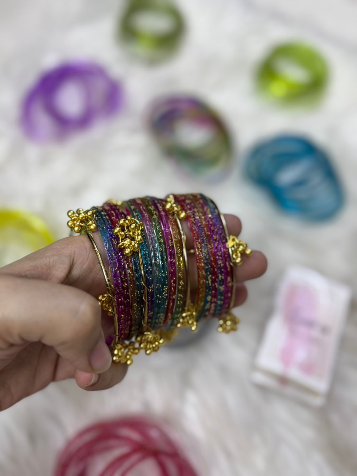 Orignal pakistani raindrop bangles size 2.6
for details see below