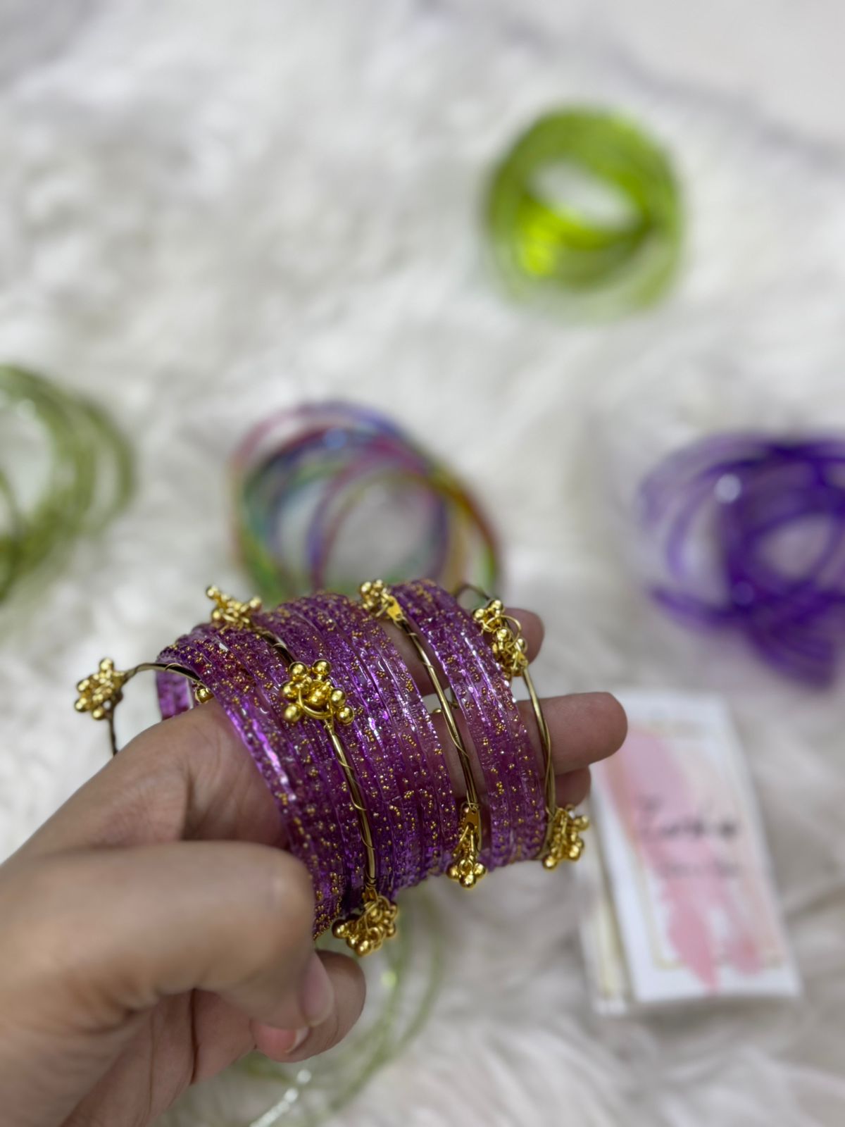 Orignal pakistani raindrop bangles size 2.6
for details see below